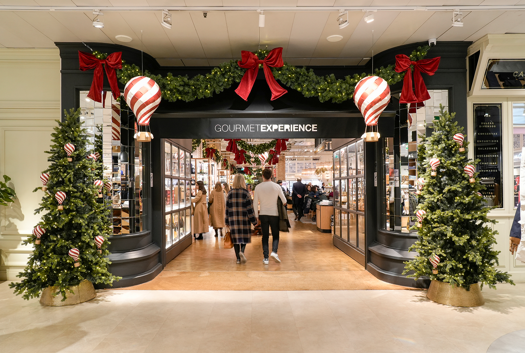 Ximenez Group impulsa su crecimiento global con la incorporación de DEIN INTERDECOR, referente en iluminación decorativa de interiores 1 ECI Navidad 2024