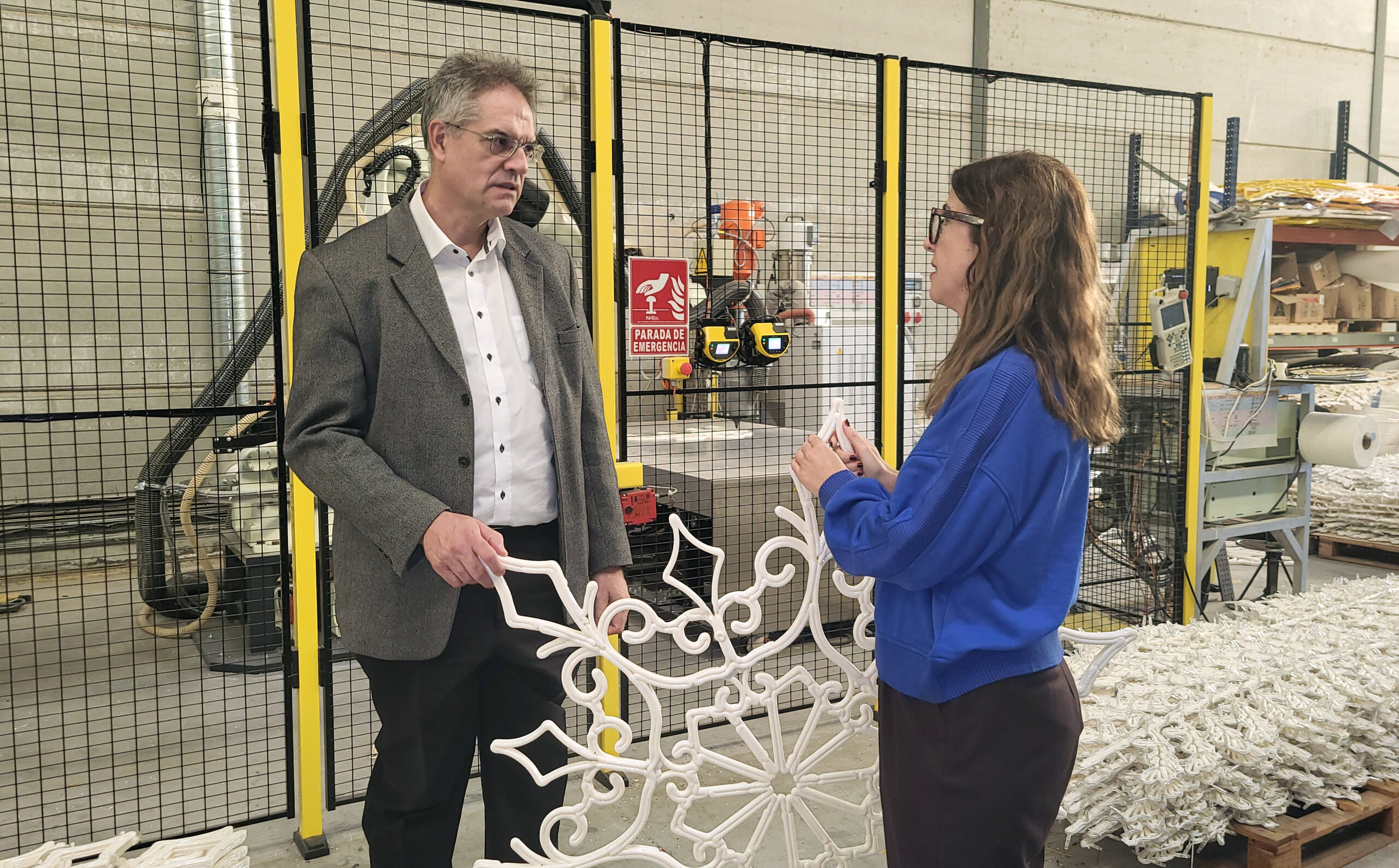 El CDTI visita Ximenez Group para conocer sus proyectos de innovación en iluminación artística y decorativa 1 FOTO xime 04 1 scaled